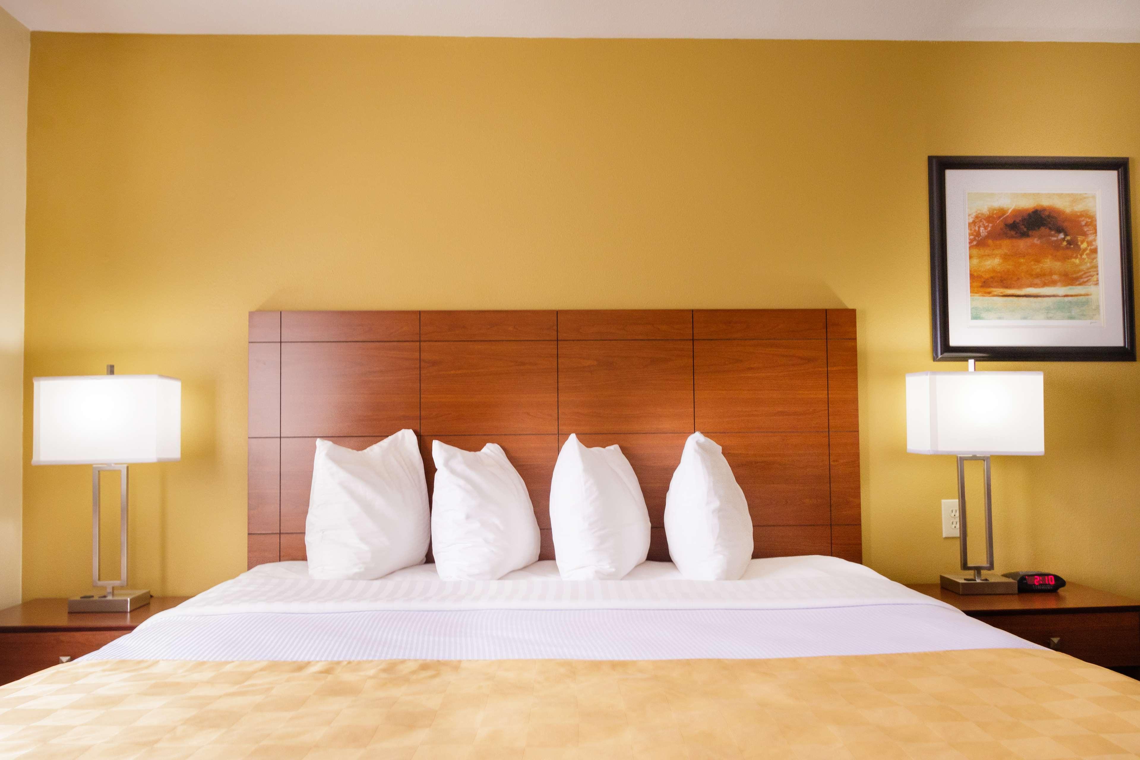 Best Western Kiva Inn Форт Коллинс Экстерьер фото
