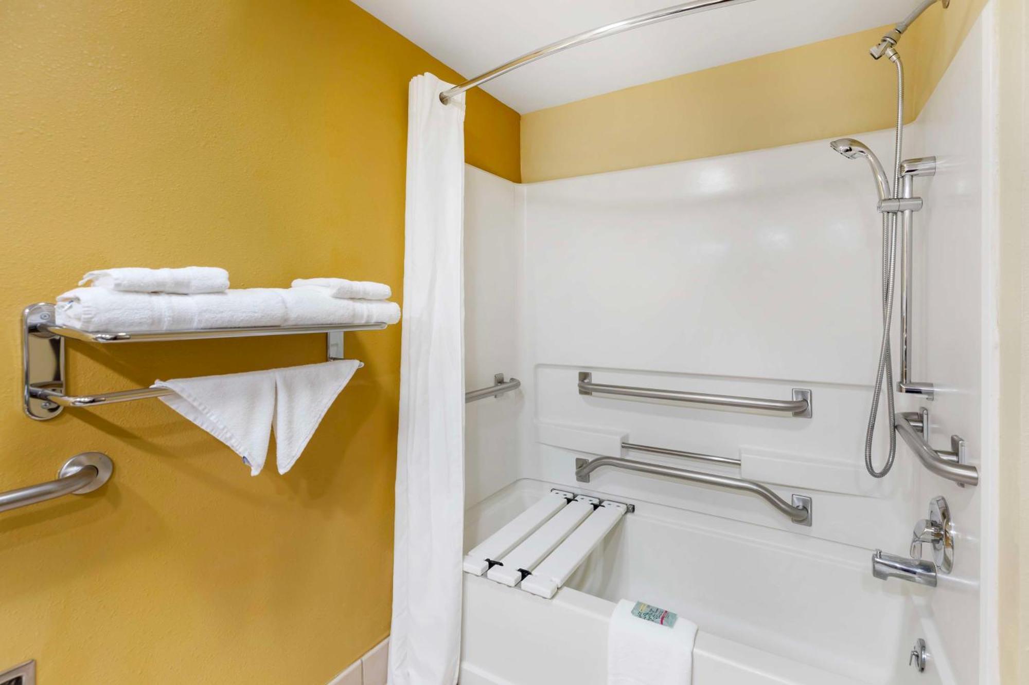 Best Western Kiva Inn Форт Коллинс Экстерьер фото